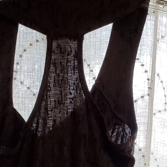 Dress. - Picture 4 of 4